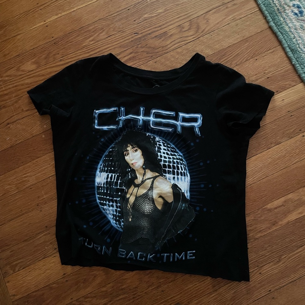 Cropped Cher graphic T